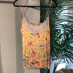 Aratta butterfly tank